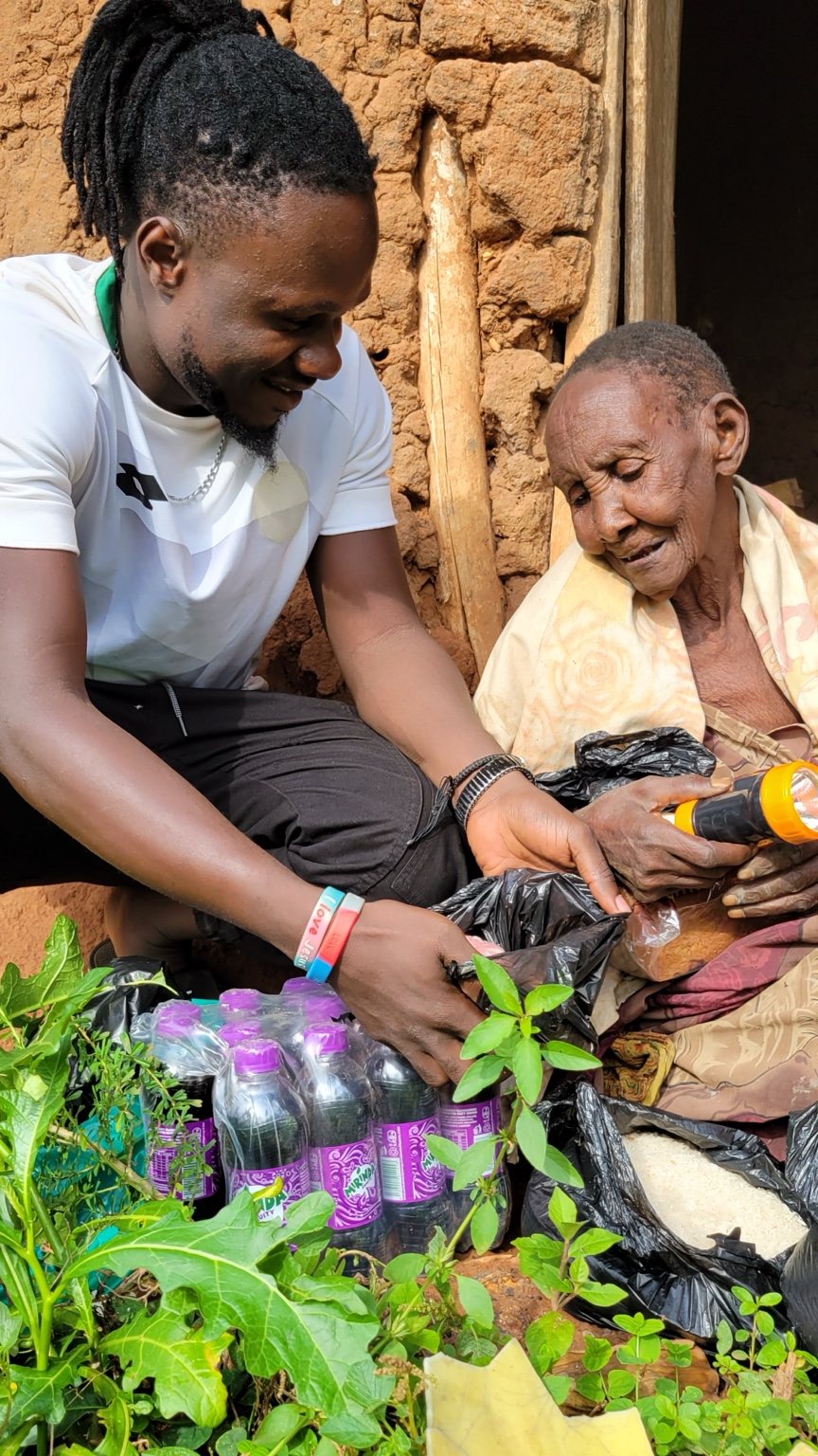 Food support during a home visit